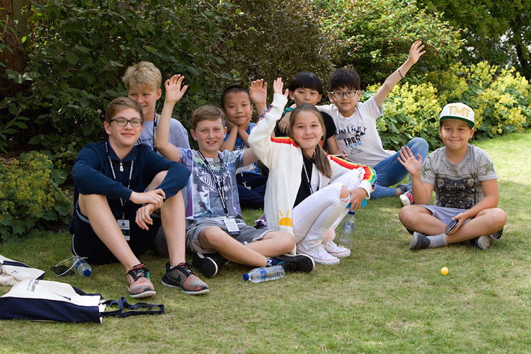 Junior summer school - juniors in garden
